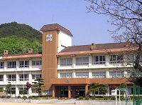 神内小学校