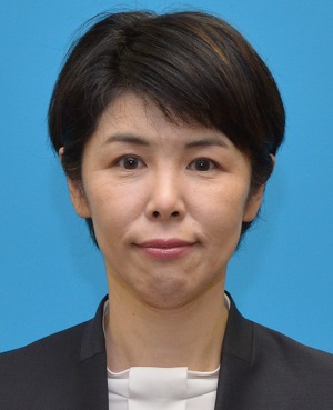 栗尾典子議員