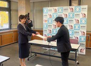 地域おこし協力隊委嘱状交付式及び記者会見