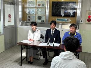 記者発表１
