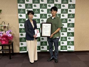 01せのお水産様からの寄付受納式