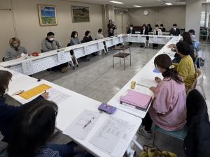 01座談会