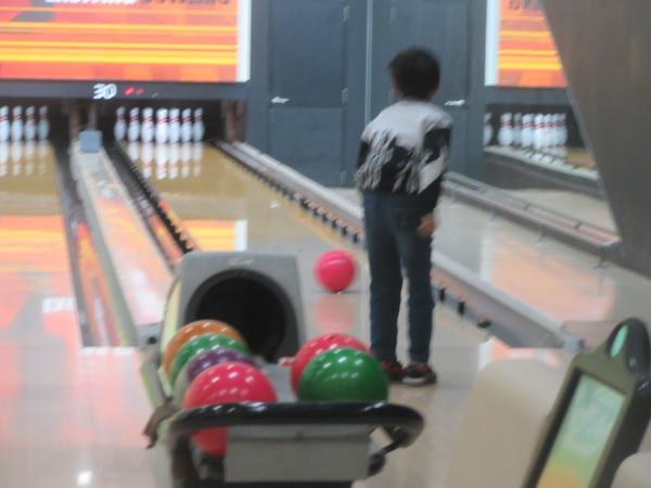 ボウリング③