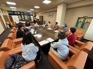 座談会
