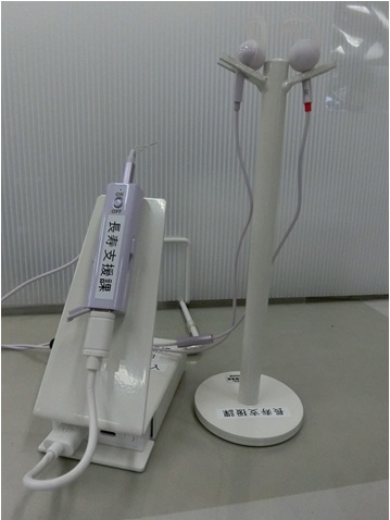 軟骨伝導イヤホン（例）