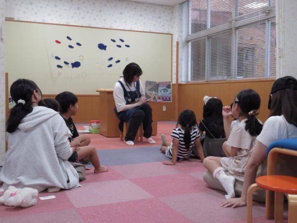 おはなし会の様子