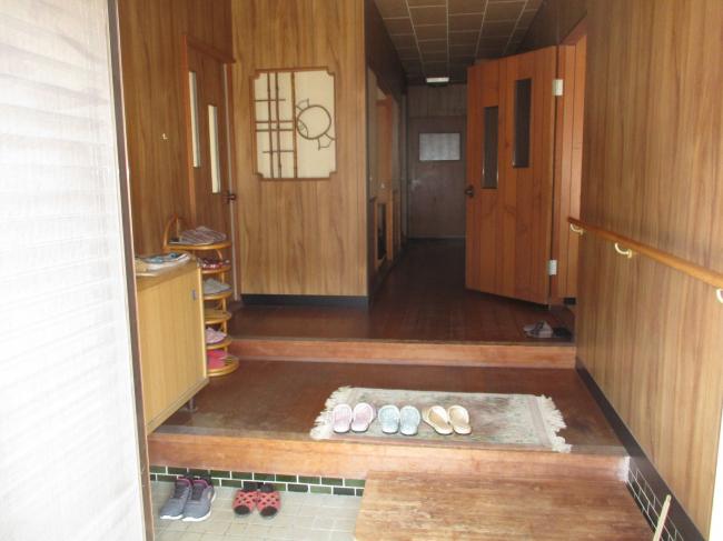 笠岡市神島の空き家（700万円） 写真2